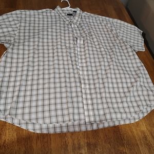Van Heusen men's Plaide white and black short sleeve size 4X shirt